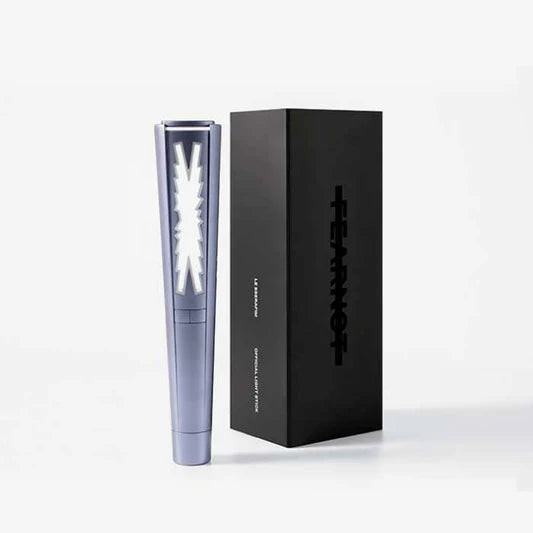 LE SSERAFIM- OFFICIAL LIGHT STICK